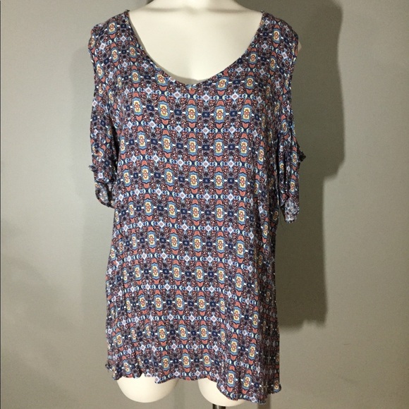 🌸 Bobeau Short Sleeve Cold Shoulder Top M - Picture 1 of 10